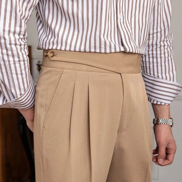 Klassische Plisseehose mit Doppelknopfleiste Herren