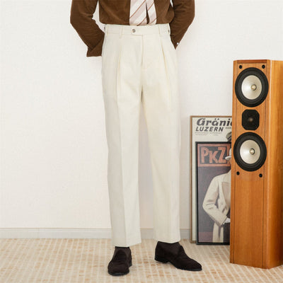 Stylische Maßgeschneiderte Cordhose Herren