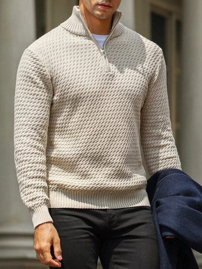 Stylischer Pullover mit Viertelreißverschluss und Rollkragen